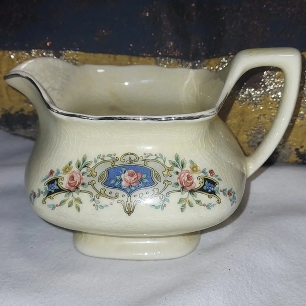 LIDO WS George Canarytone creamer from the 1940s